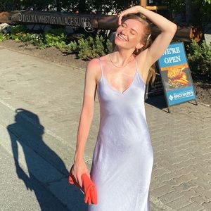 Meet your Posher, Caitlin